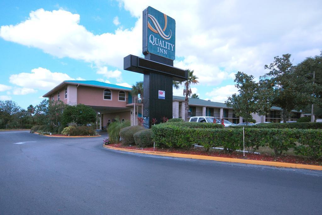 Quality Inn & Suites Orlando Airport Eksteriør bilde