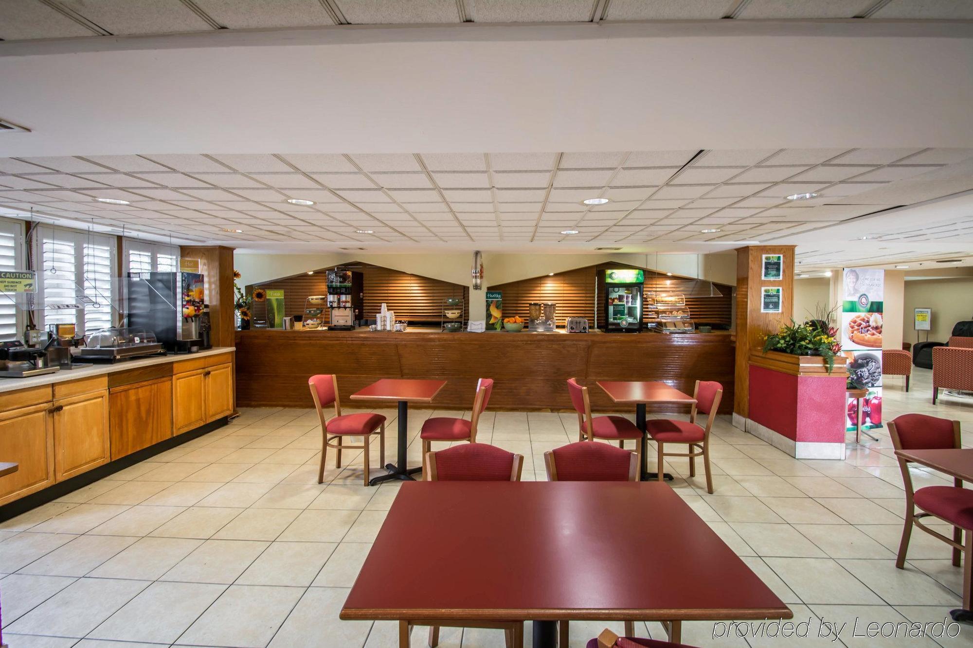 Quality Inn & Suites Orlando Airport Eksteriør bilde