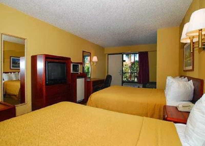 Quality Inn & Suites Orlando Airport Rom bilde