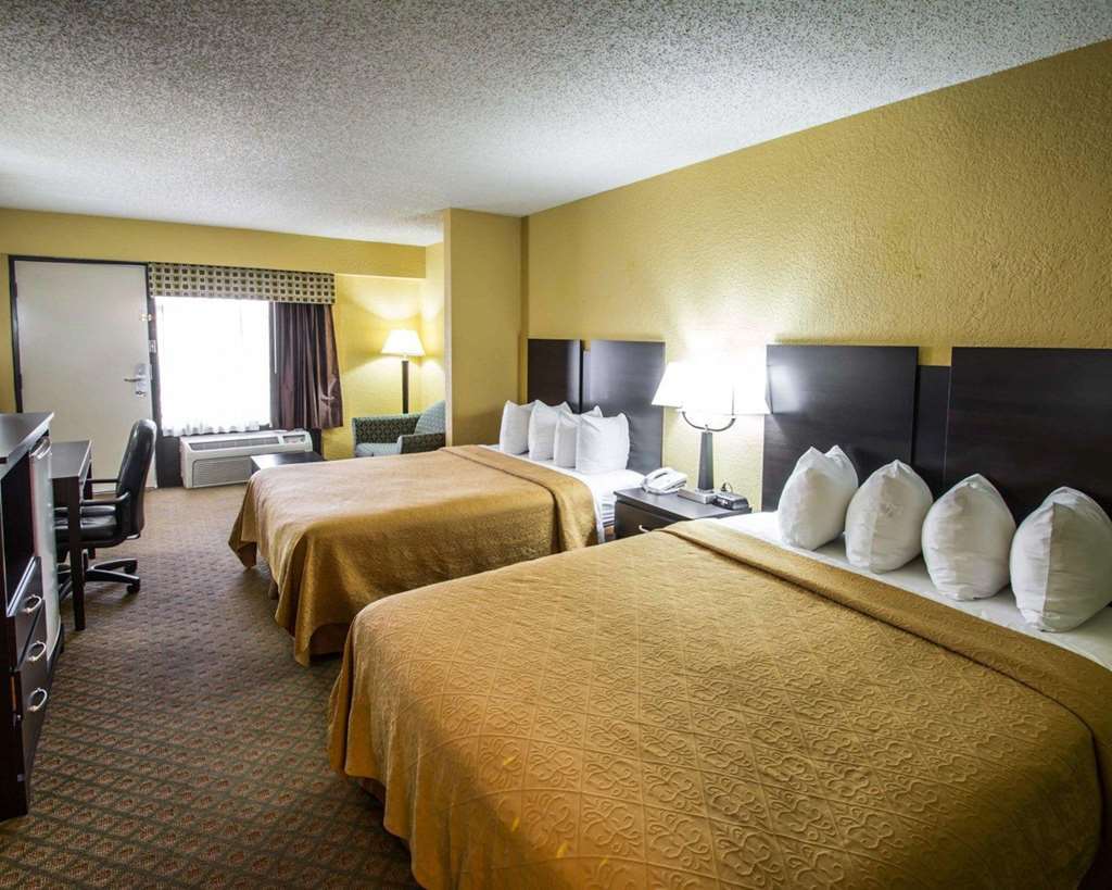 Quality Inn & Suites Orlando Airport Rom bilde
